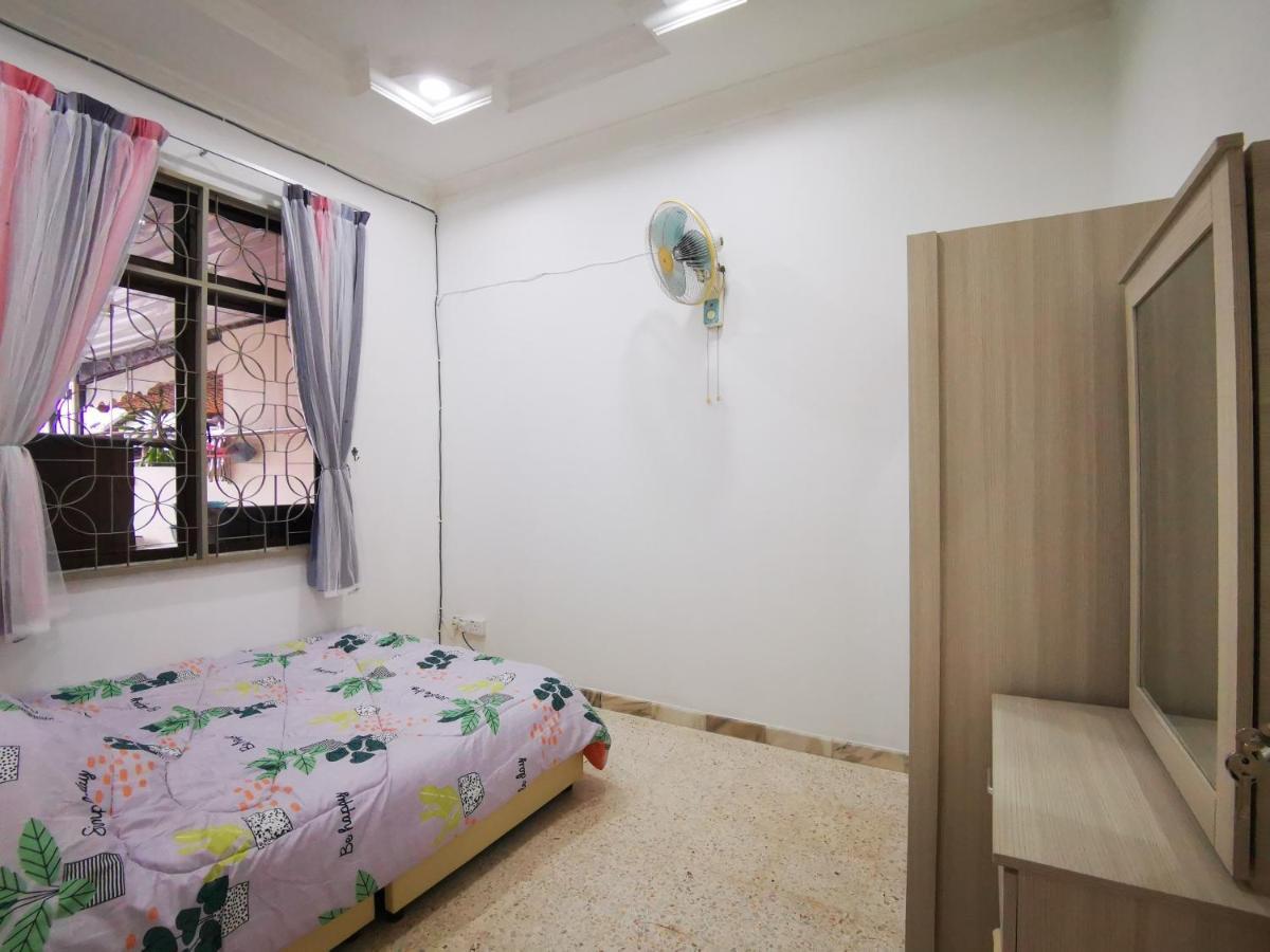 Bagan Terrace House Near To Sunway Carnival Mall, Seberang Jaya Villa Butterworth Buitenkant foto